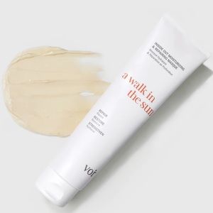 Voir Haircare A Walk in the Sun Inside Out Moisturizing & Repairing Hair Masque